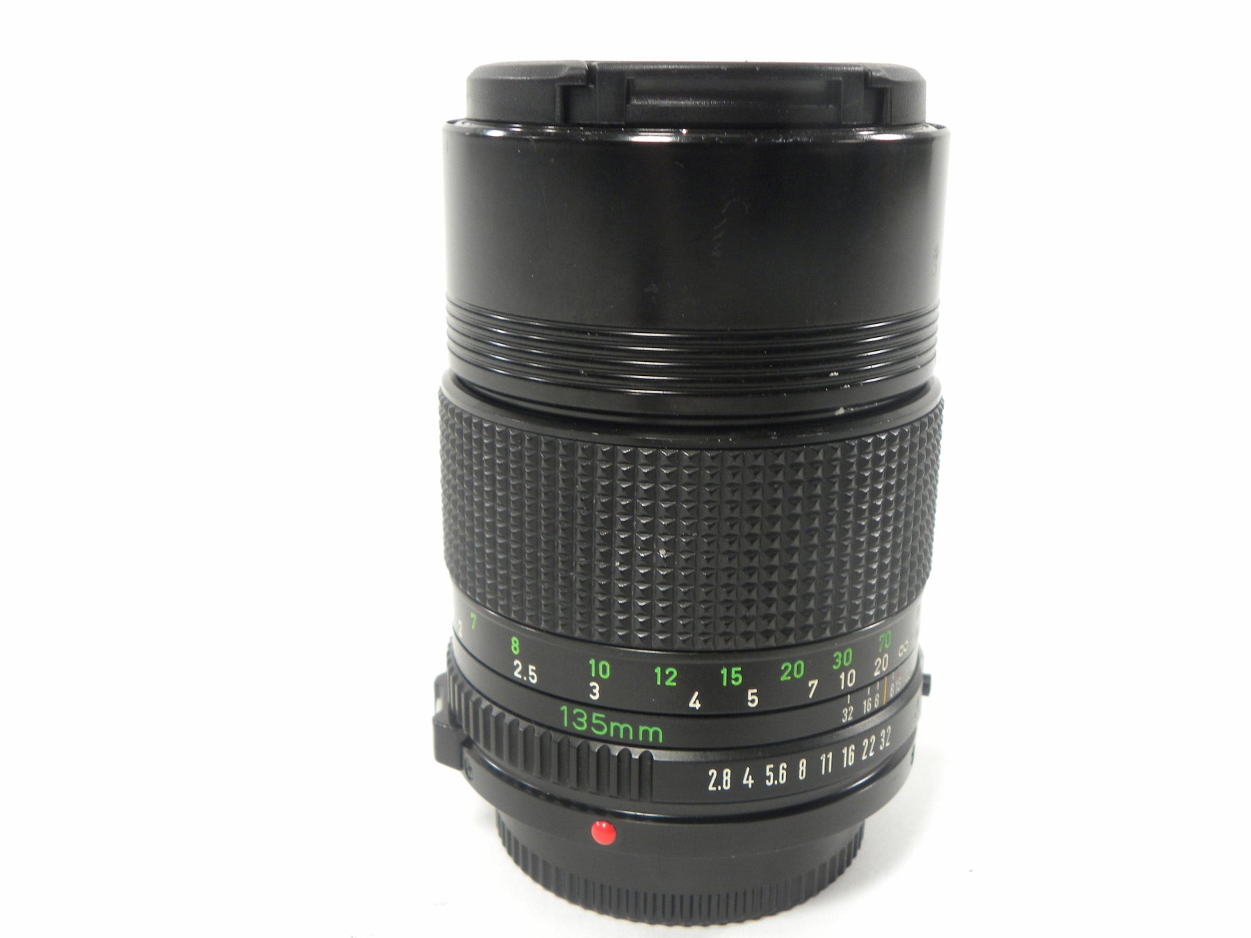 Canon FD 135mm f2.8 lens