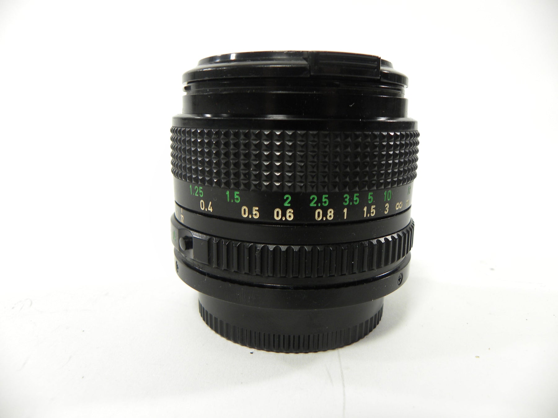Canon FD 28mm f2.8