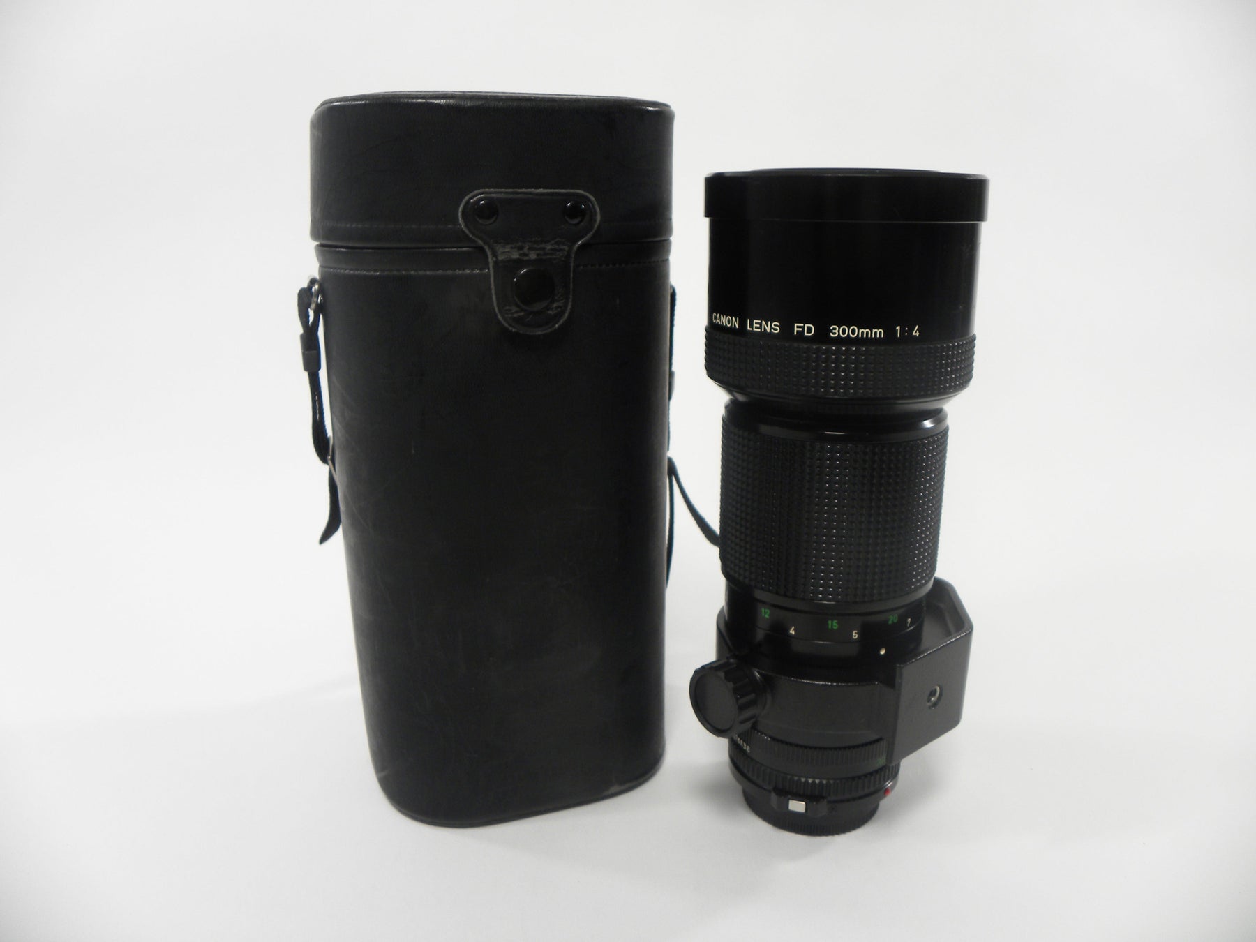 Canon FD 300mm f4 lens