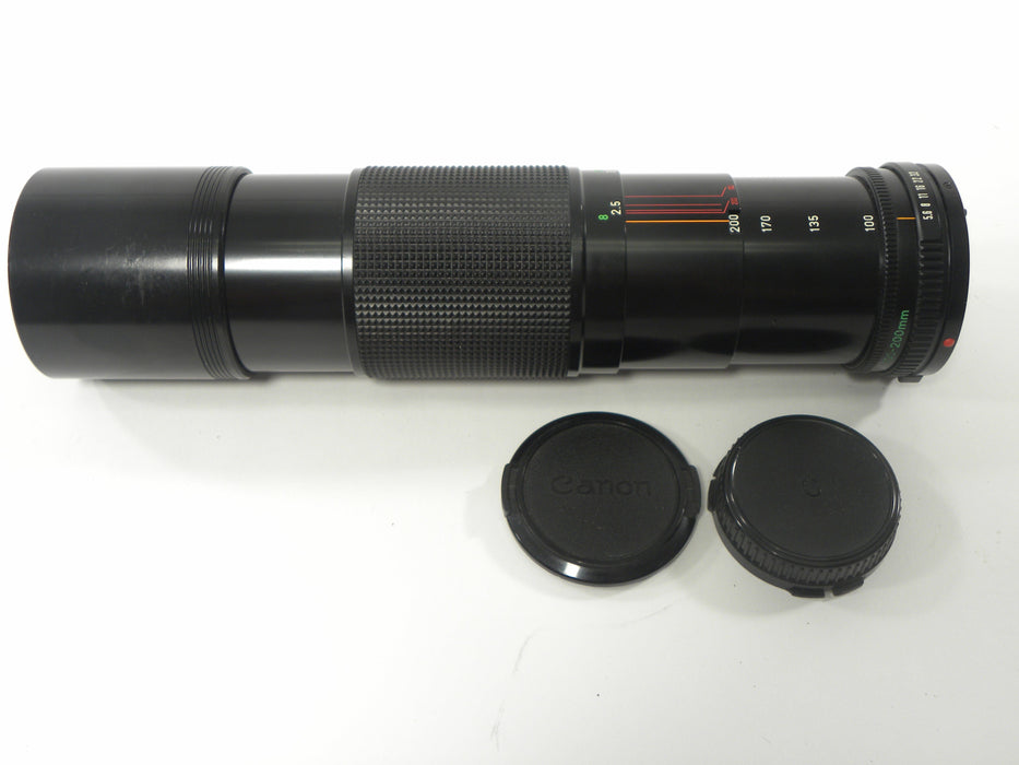 Canon FD Zoom 100-200mm f5.6 Lens