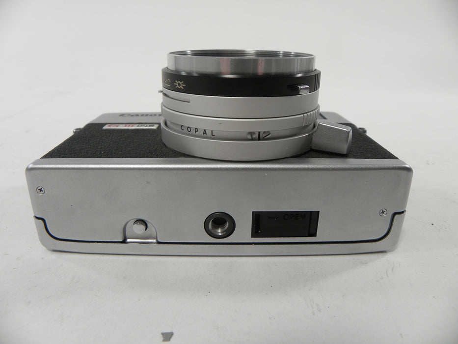 Canon G-III Canonet QL-17 35mm camera