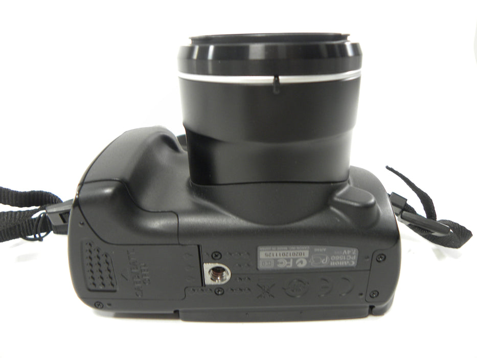 Canon Power Shot SX30IS 14.1mp Digital camera