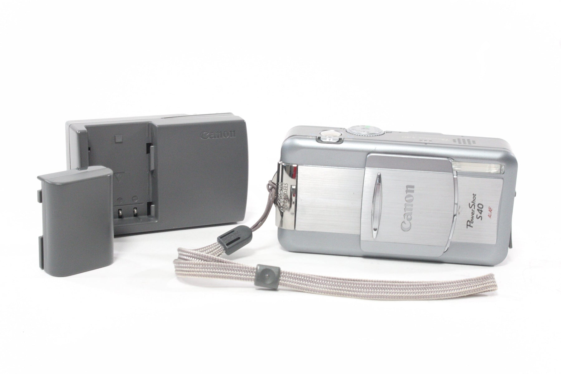 Canon PowerShot S40 Digital Point-and-Shoot Camera with 3x Zoom & 4.1mp