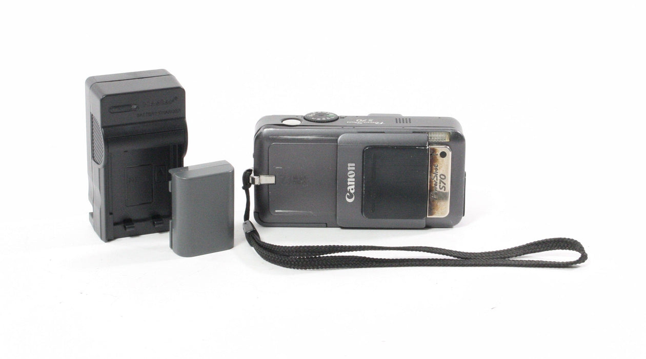 Canon PowerShot S70 Digital Point-and-Shoot Camera 3.5x Zoom 7.1mp
