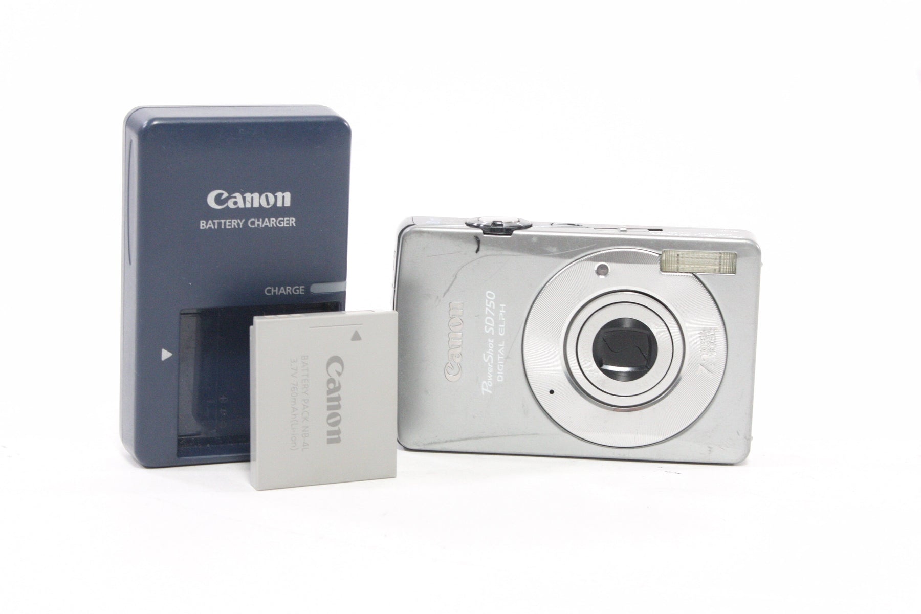 Canon PowerShot SD750 Digital Elph Point-and-Shoot Camera 3x Zoom 7.1mp