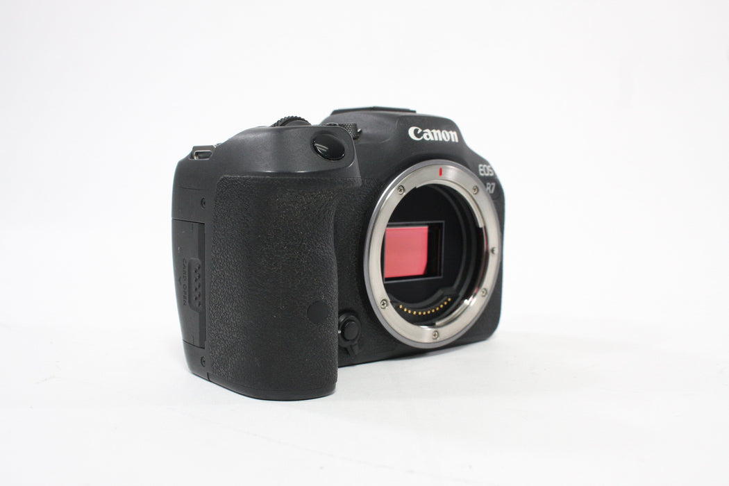 Canon R7 Mirrorless Digital Camera Body Shutter Count 9,000