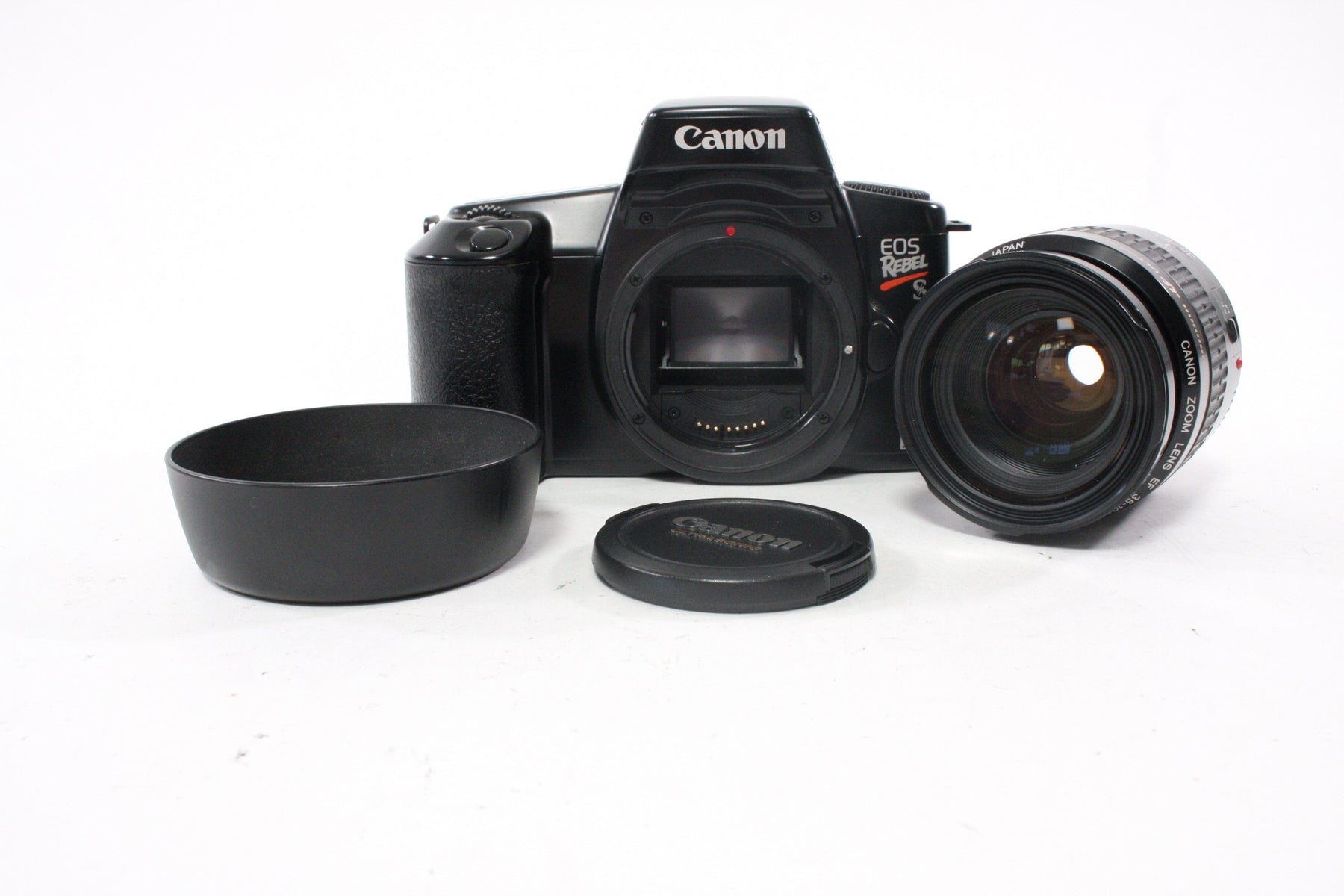 Canon Rebel S II 35mm SLR Camera with 35-105 f/4.5-5.6 Lens