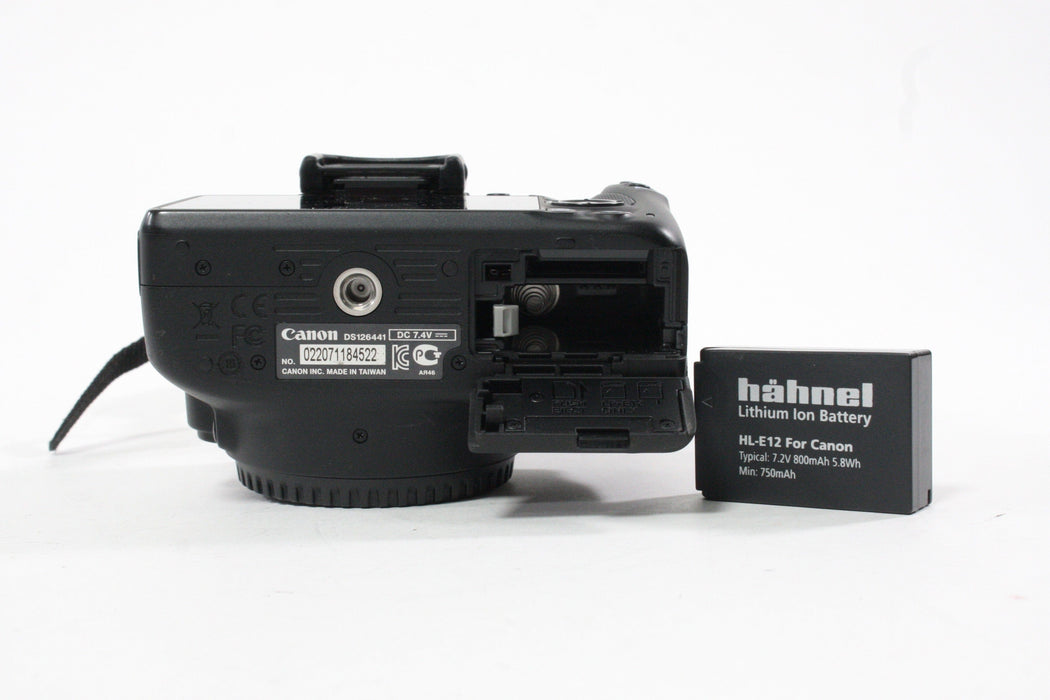 Canon Rebel SLi with 18-55mm f/3.5-536 Lens