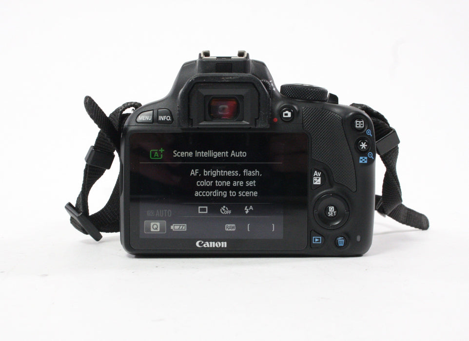 Canon Rebel SLi with 18-55mm f/3.5-536 Lens