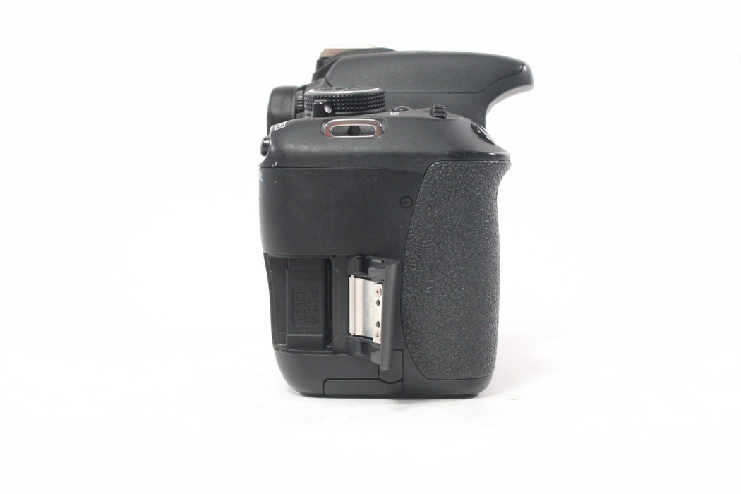 Canon Rebel T3i DSLR Camera Body AS-IS