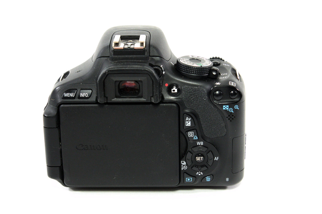 Canon Rebel T3i with 18-55mm f/3.5-5.6 IS Lens - Shutter Count 49,306