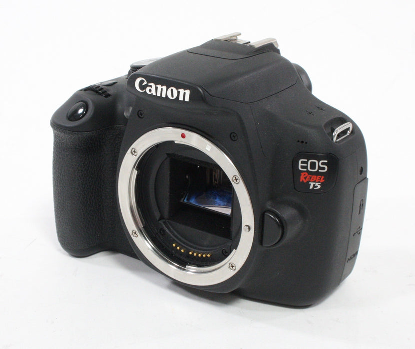 Canon Rebel T5 Digital SLR Camera with 18-55mm ff/3.5-5.6 IS II Lens Shutter Count 2,170