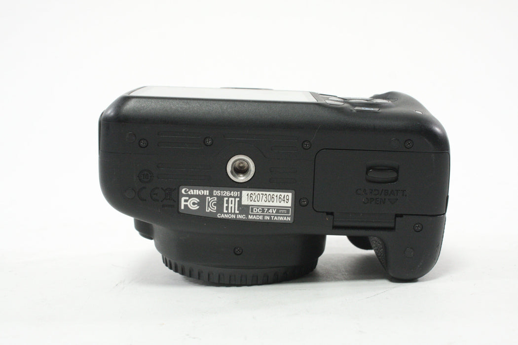 Canon Rebel T5 DSLR Camera Body with Shutter Count 18,169 @ 18%