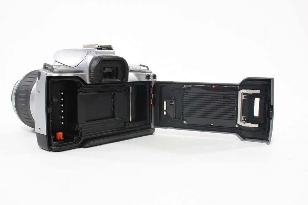 Canon Rebel Ti 35mm SLR Camera with 28-90mm f/4-5.6 II Lens