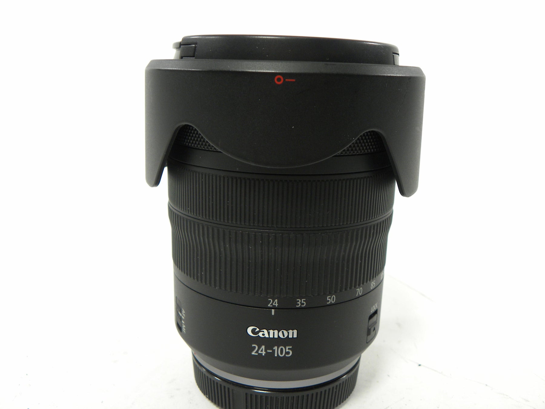 Canon RF 24-105mm f4 L IS USM lens
