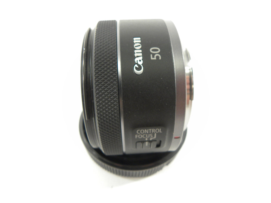 Canon RF 50mm f1.8 STM