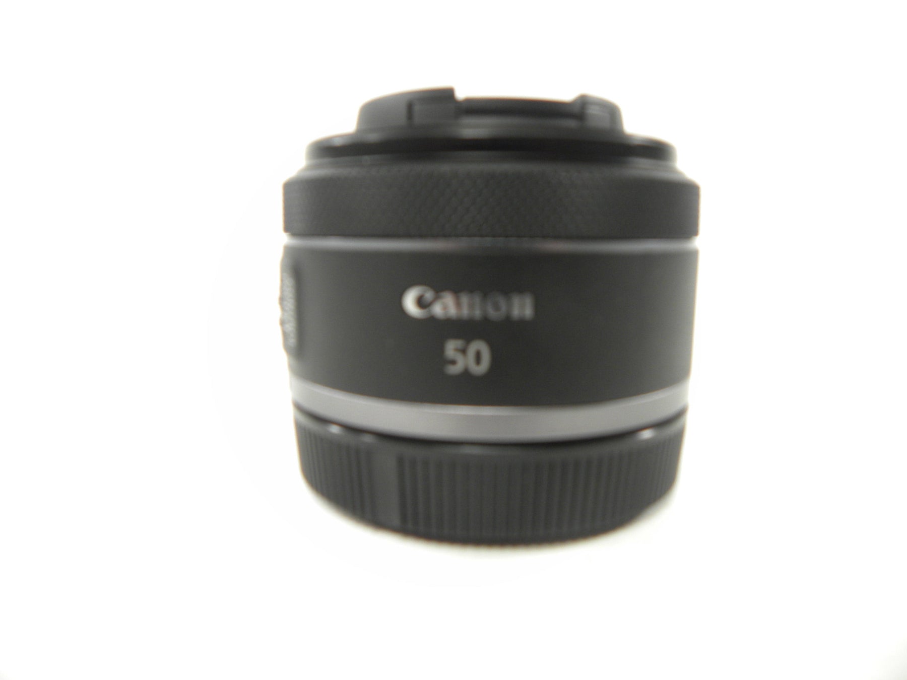 Canon RF 50mm f1.8 STM