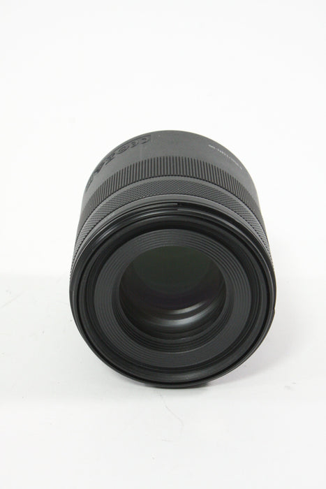 Canon RF 85mm F2 Macro IS STM