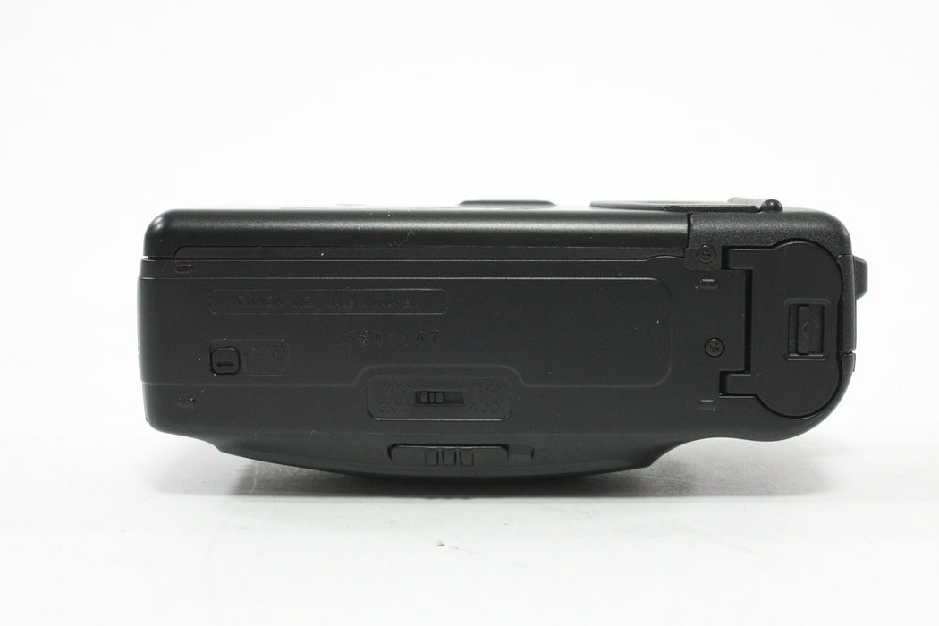 Canon Snappy EL Macro 35mm Camera
