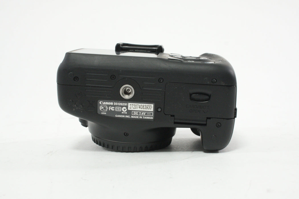 Canon T3 DSLR Camera Body with a Shudder Count of 21,570