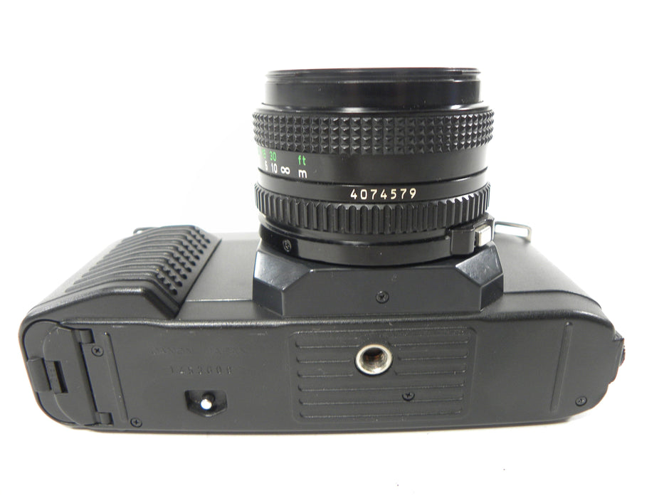 Canon T50 35mm SLR w/FD 50mm f1.8