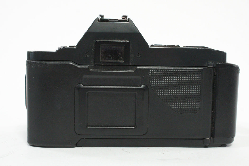 Canon T70 35mm SLR Camera Body