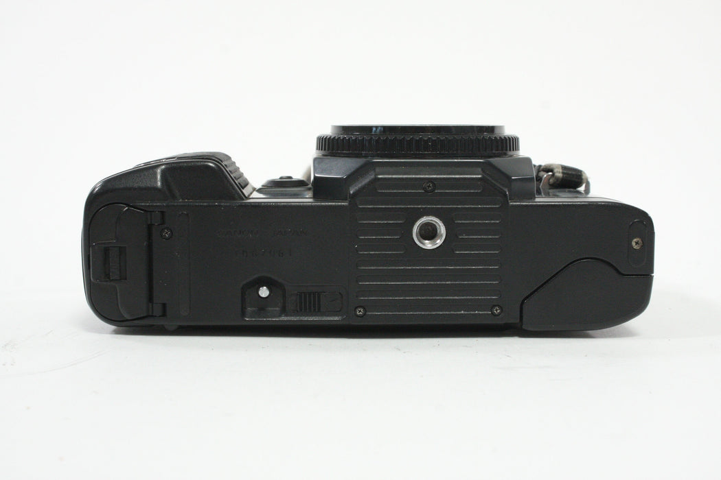 Canon T70 35mm SLR Camera Body