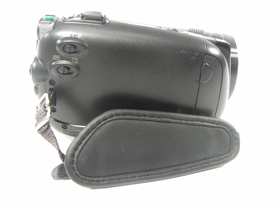 Canon Vixia HV40 MiniDV -SD Camcorder