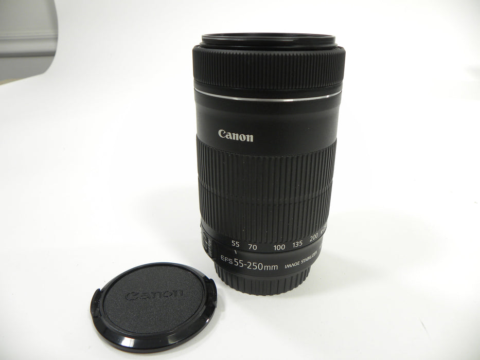 Canon Zoom EF-S 55-200mm f4-5.6 IS STM