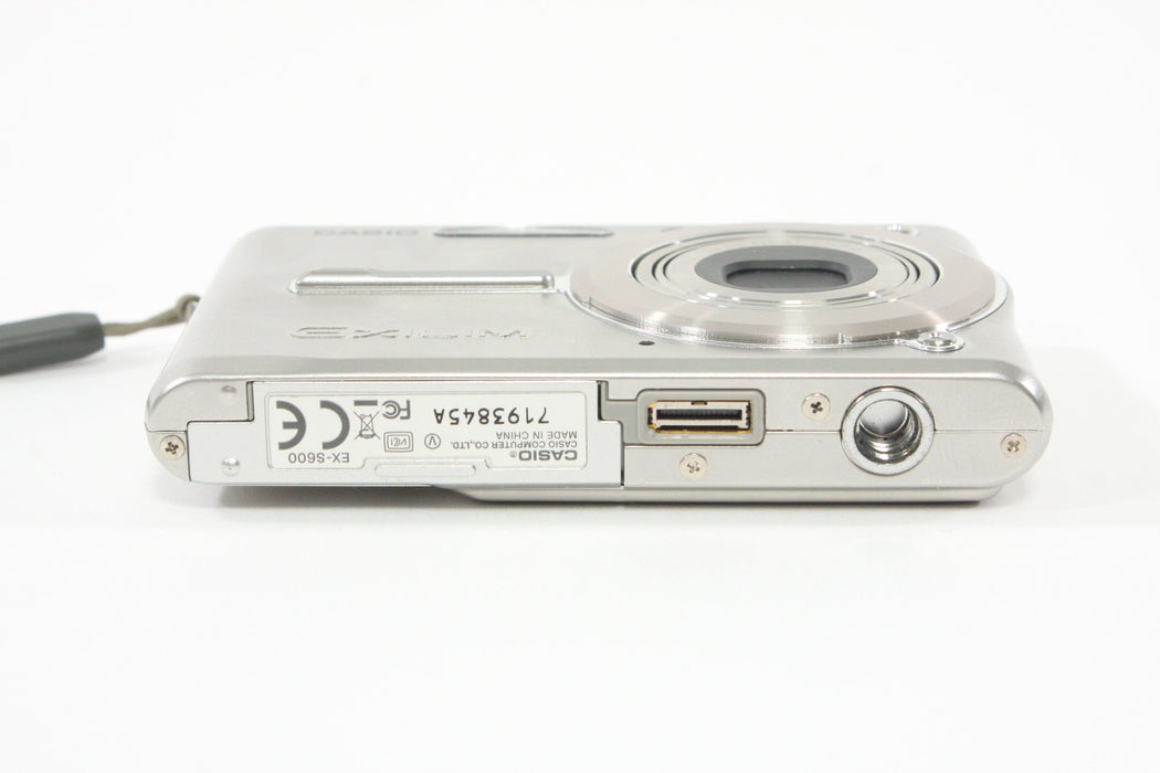 Casio Exilim EX-S600 Digital Camera 6MP