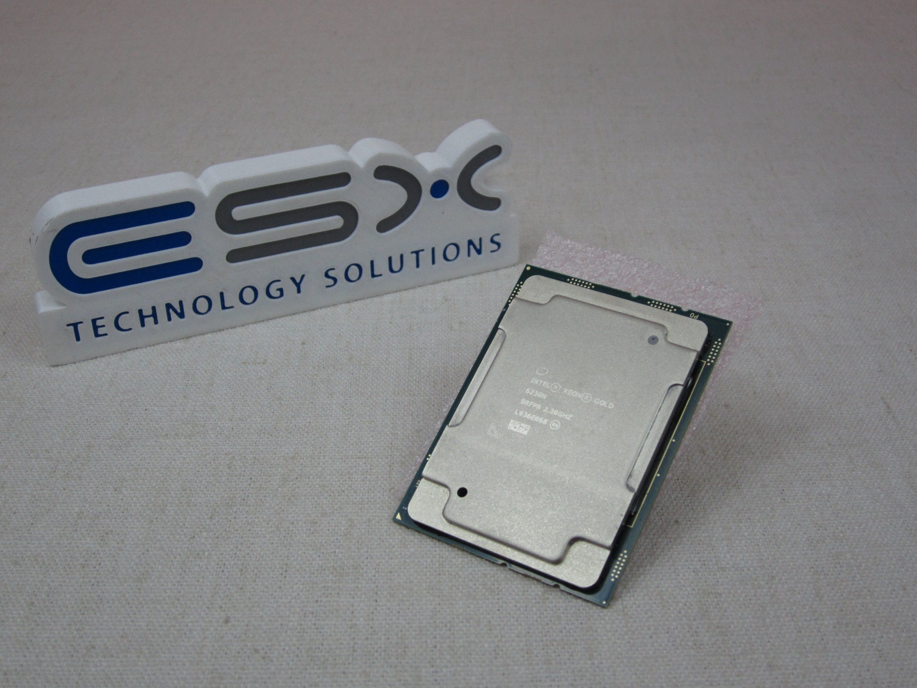 Intel Xeon 20-Core Gold 6230N @ 2.3GHz 27.5MB 125W LGA3647 Processor SRFPR CPU
