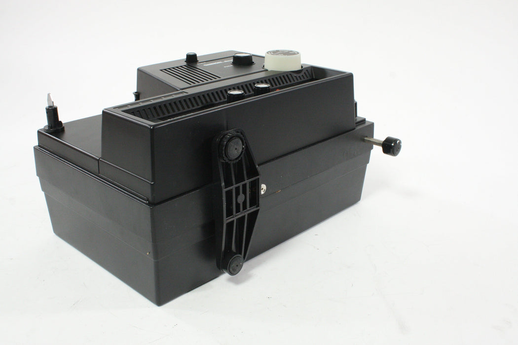 Chinon 6100 Super 8 Sound Projector - IN BOX