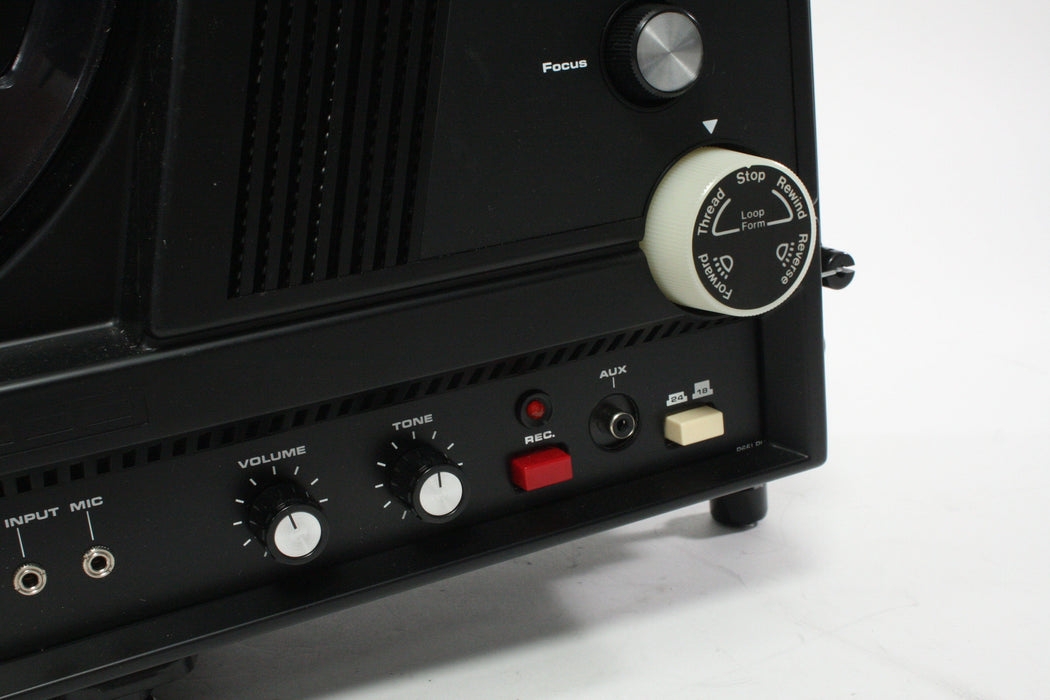 Chinon 6100 Super 8 Sound Projector - IN BOX