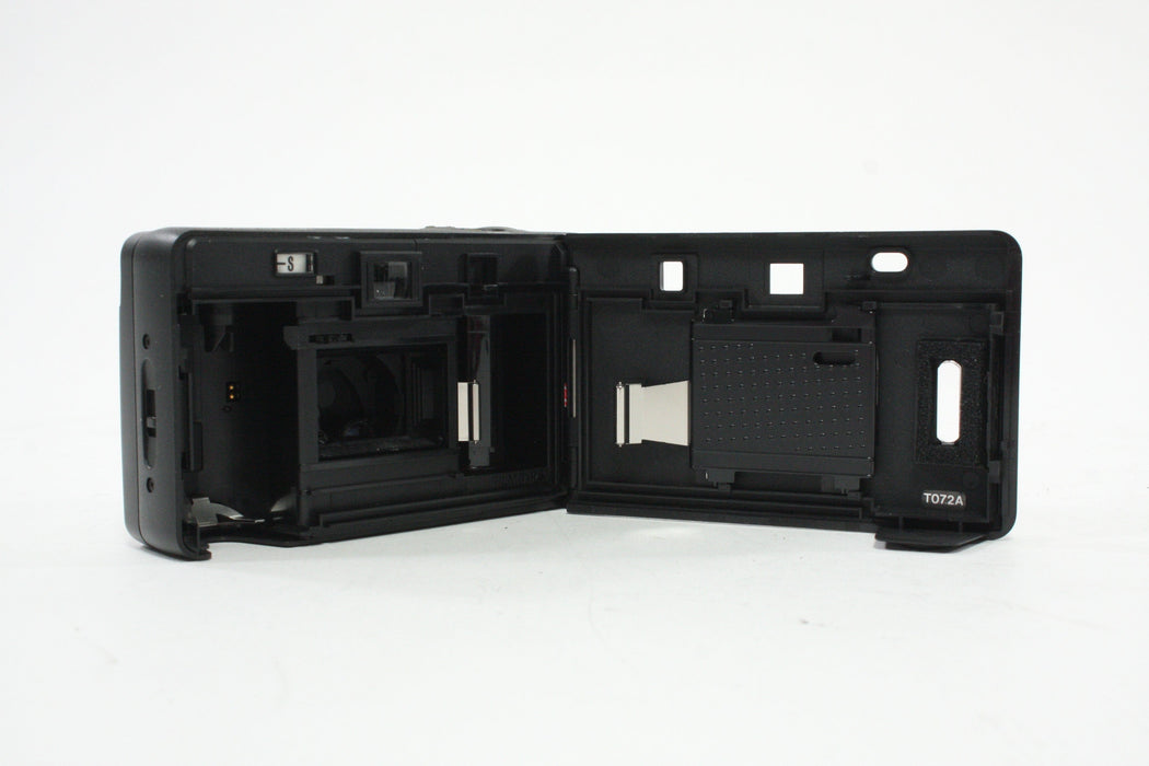 Chinon Pocket Dual-P 35mm Camera