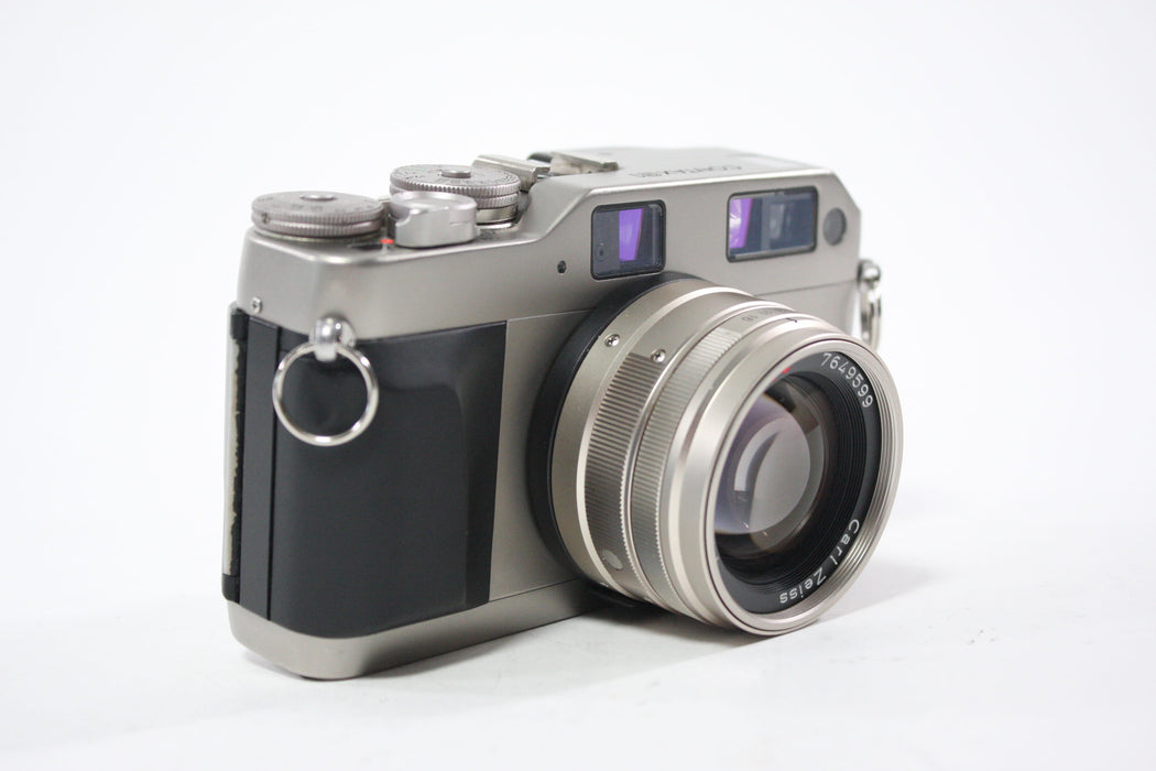 Contax G1 35mm Rangefinder Camera with 45mm f/2 Planar Lens
