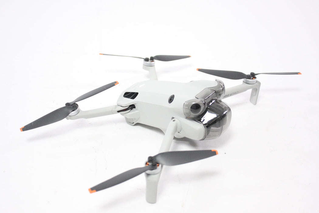 DJI Mini 4 Pro Drone with RC RC331 Remote