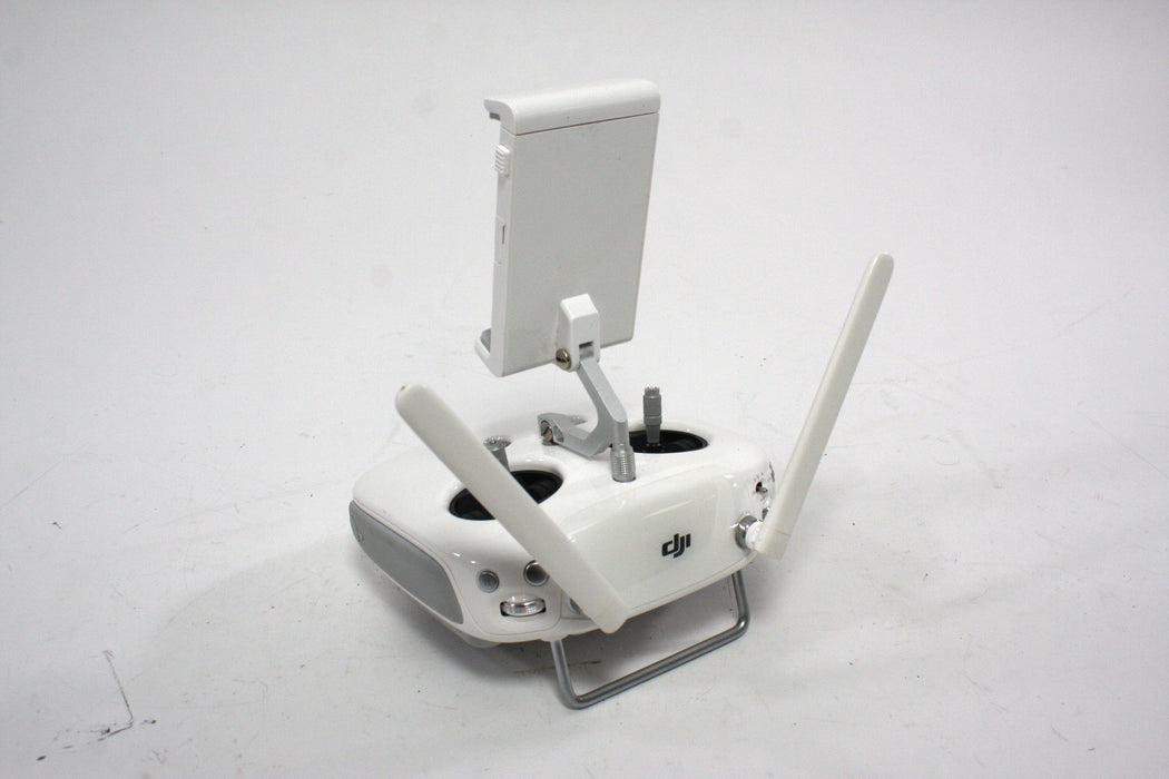 DJI Phantom 4 Drone Pro Model WM33IA with case