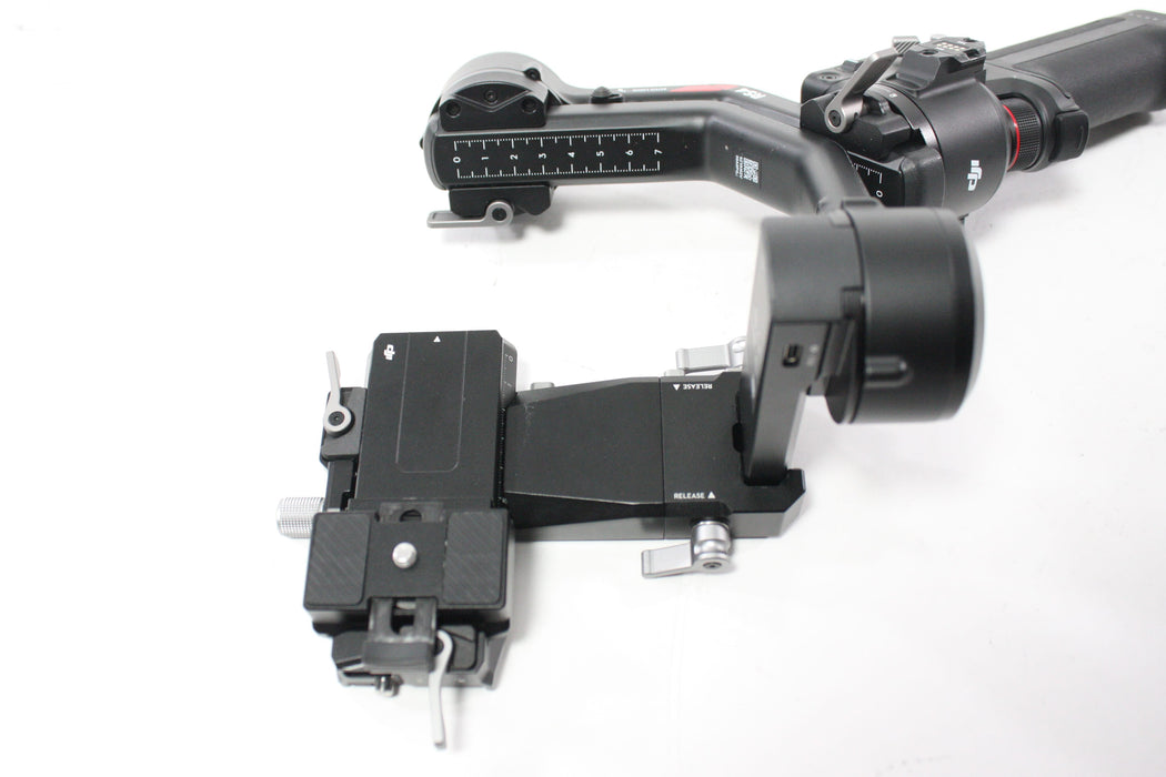 DJI RS4 Professional 3 Axis Camera Stabilizer