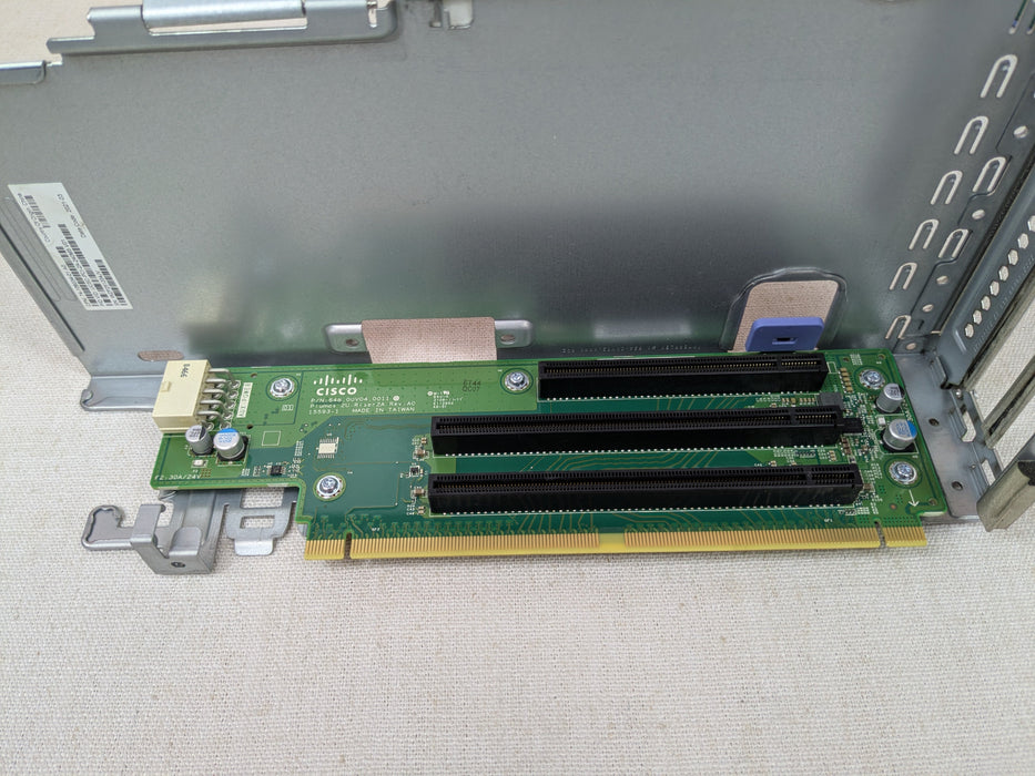 Cisco UCSC-PCI-2A-240M5 Riser Card 2A Assembly (3x PCIe slots) for C240 M5