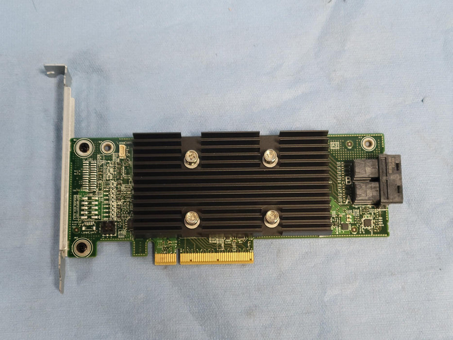 Dell 4Y5H1 PERC H330 12Gb/s SAS/SATA PCIe RAID Controller Card