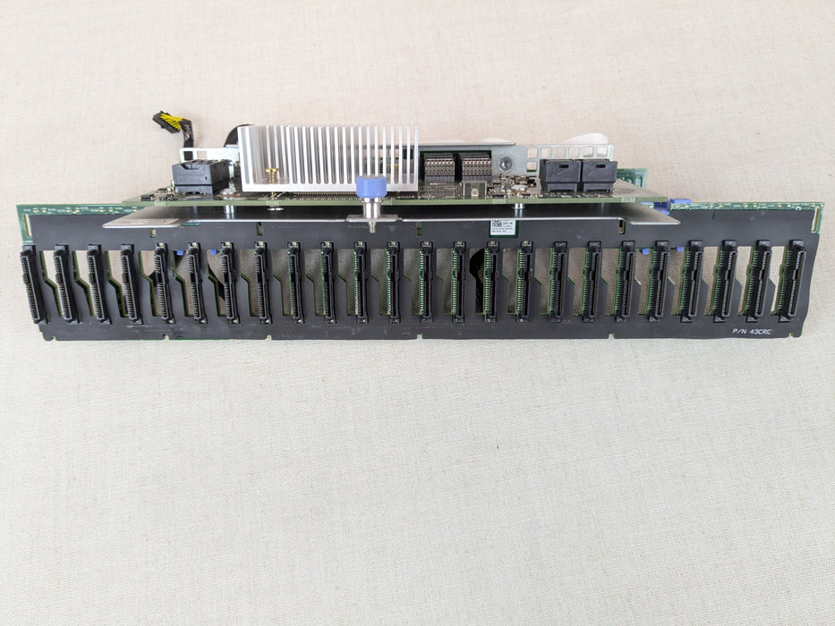 Dell 7WJ8W 24x2.5" Backplane Assembly/Expander Board for PowerEdge R940