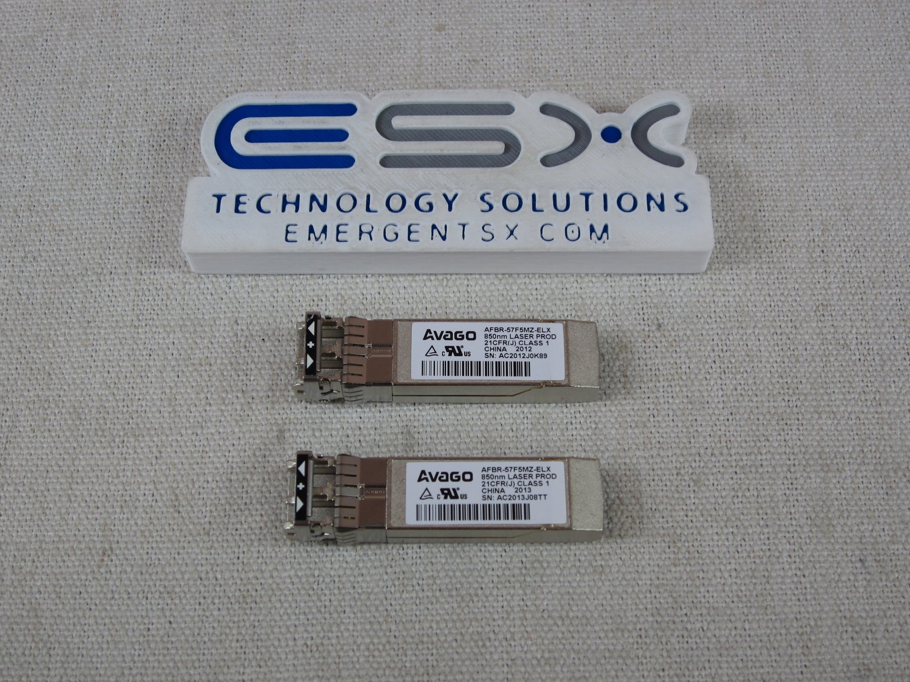 Lot of 2x Avago AFBR-57F5MZ-ELX 16GB/s FC SW SFP+ Optical Transceiver