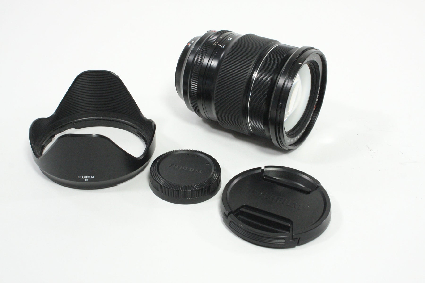 Fuji 16-55mm f/2.8 R LM Lens for Fuji X Mount AS-IS for Parts Only