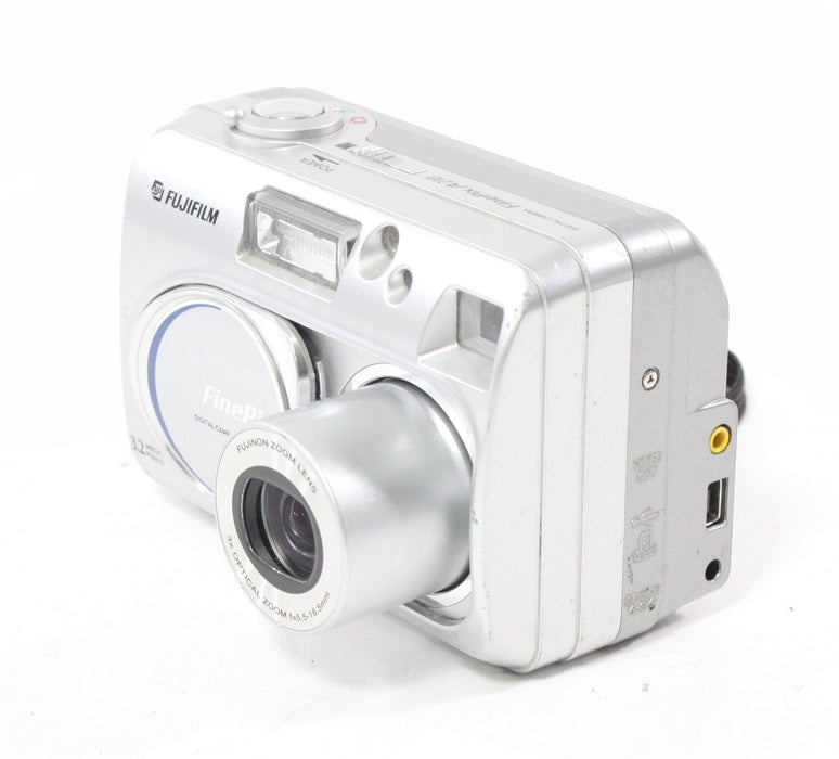 Fuji A210 Digital Camera 3x Zoom 3.2mp