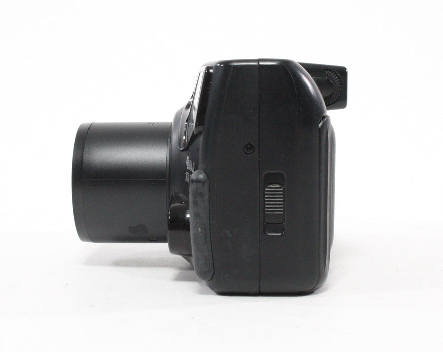 Fuji Discovery 1000 Zoom Date 35mm Camera