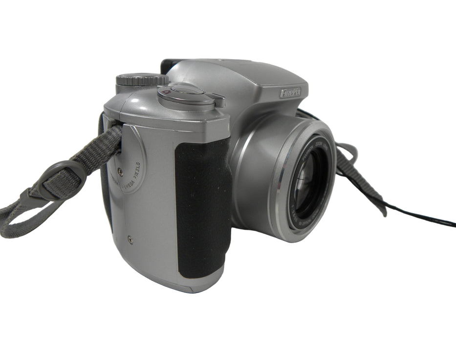 Fuji Fine Pix S3100 4.0mp Digital Camera