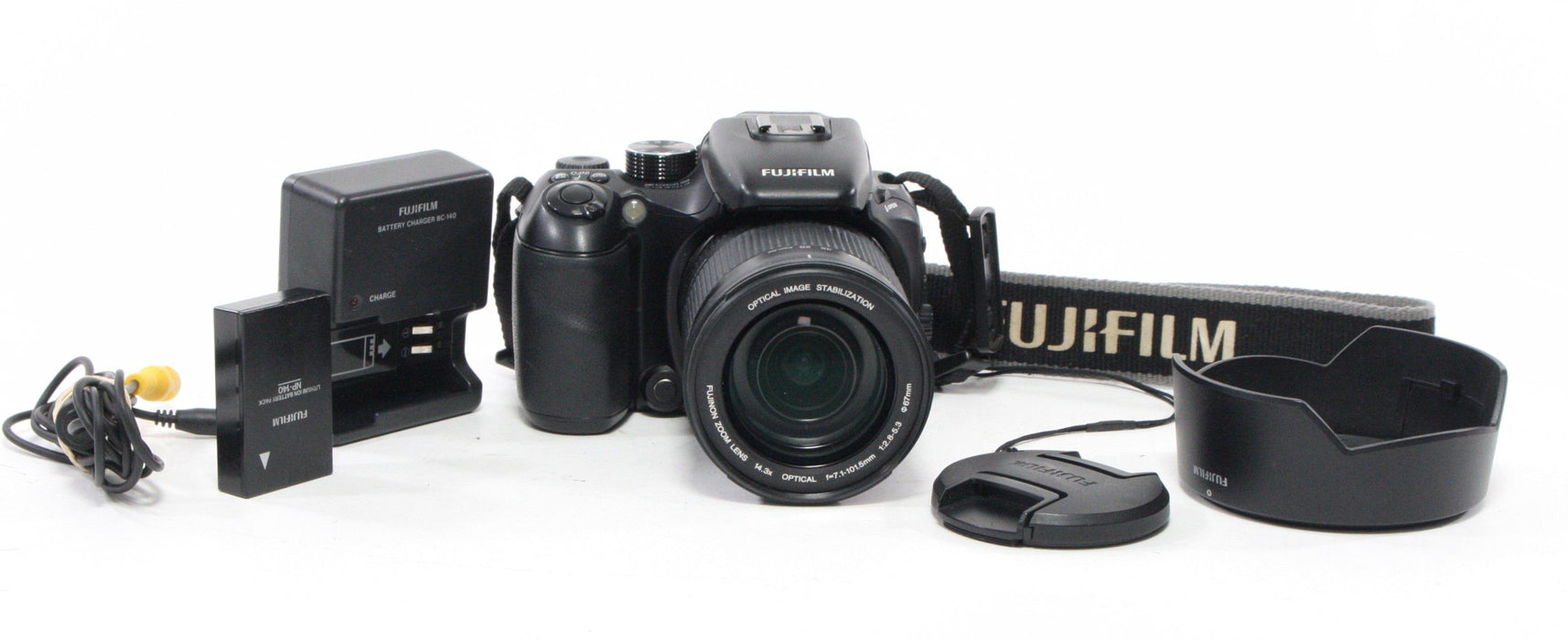 Fuji Finepix S100 FS Digital Camera