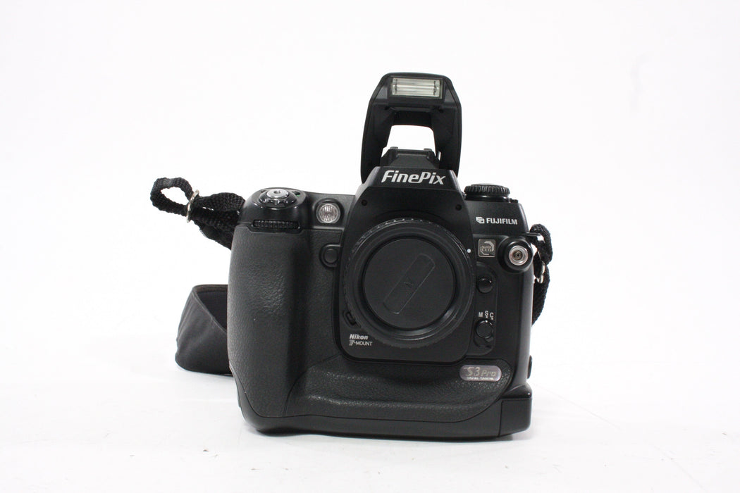 Fuji FinePix S3 Pro DSLR F-Mount Camera Body