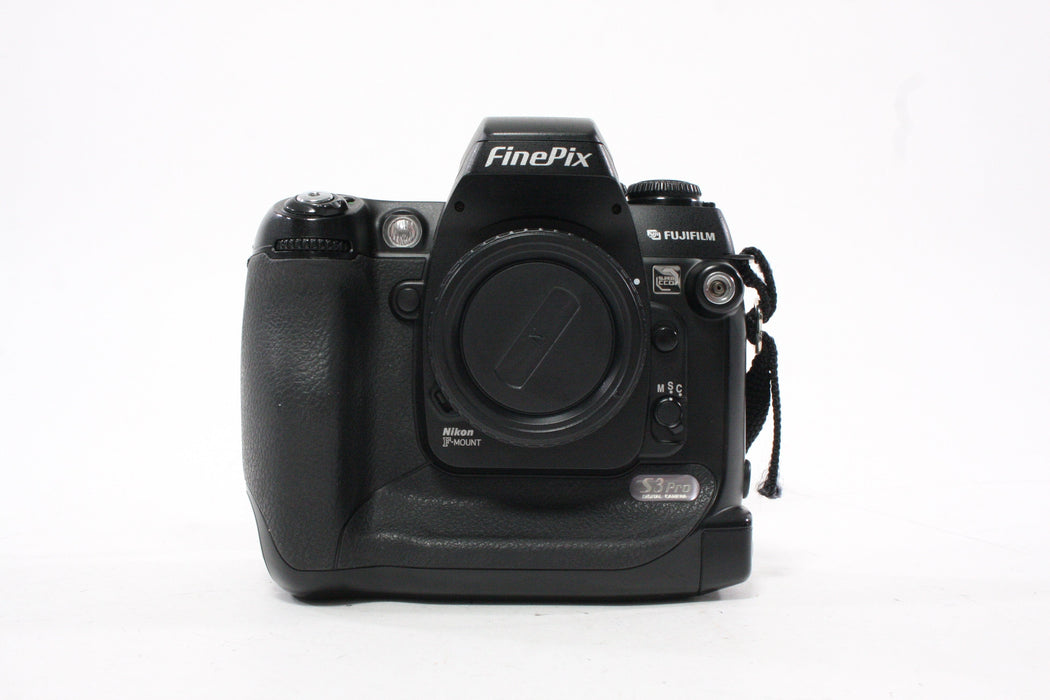 Fuji FinePix S3 Pro DSLR F-Mount Camera Body
