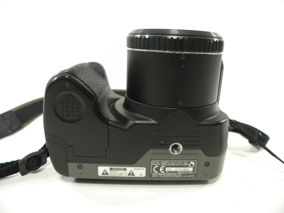 Fuji Finepix S602 Zoom 3.1mp Digital camera